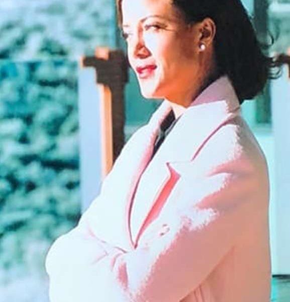 Yellowstone Melody Prescott Pink Wool Coat