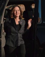 Yellowstone S04 Wendy Moniz Coat