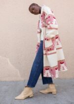 beth dutton pink coat